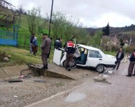 Ulus'ta Trafik Kazası Açıklaması 4 Yaralı