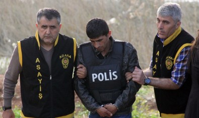 Vahşi Cinayeti İşleyip Canlı Yayına Çıktı