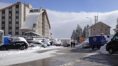 Zirvede Kar Yeniden Yüzünü Gösterdi