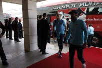 ABDULLAH ERCAN - A Milli Takım'ı Avusturya'ya 1 Kişi Uğurladı