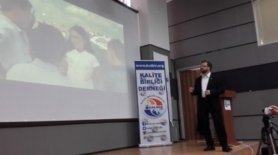 Bursa'da 'Bağımlılıklar' Konferansı