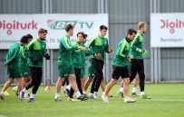 SERDAR AZİZ - Bursaspor'da Sutter Takımdan Ayrı Çalıştı