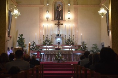 Mersin'de Paskalya Kutlaması