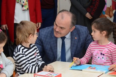 Başkan Gürlesin'den Okullara Büyük Destek