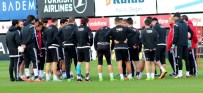 ATİBA HUTCHİNSON - Beşiktaş, Kasımpaşa Maçı Hazırlıklarını Sürdürüyor