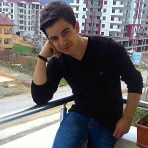 Beşinci kattan düşen genç hayatını kaybetti