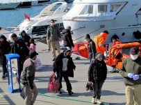 Çeşme'de 54 Sığınmacı Daha Yakalandı