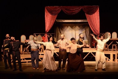 'Dünya Tiyatro' Günü Maltepe'de Festivalle Kutlandı