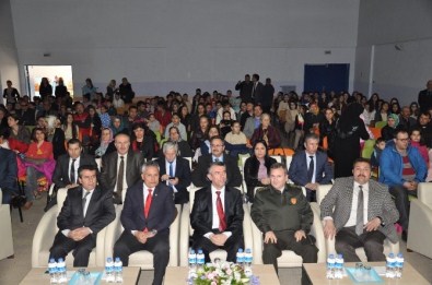 Edremit'te Kütüphane Haftası Kutlandı