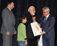 Eşini Kaybedince Kitaplara Sarıldı