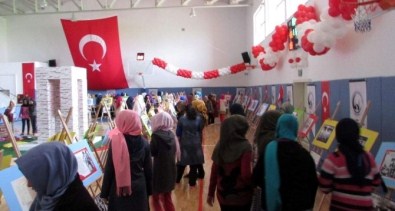İmam Hatip Öğrencileri Resim Sergisini Gezdi