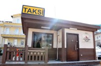 KALABA - Yenilenen Taksi Durakları Beğeni Kazandı