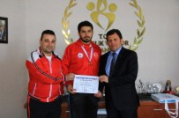 ALI AKKAYA - Ali Akkaya Wushu'da Balkan Şampiyonu Oldu