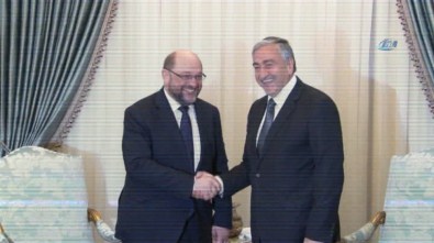AP Başkanı Schulz, KKTC Cumhurbaşkanlığı'nda
