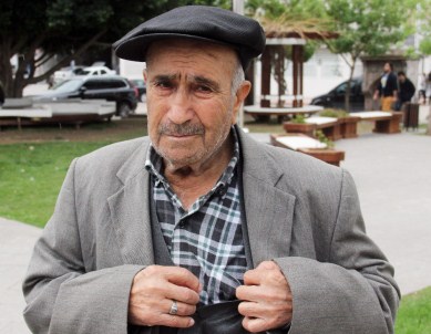 Aylığı Çalınan Yaşlı Adam Açıklaması Yemeyenin Malını Yerler
