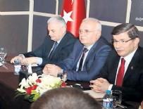 MEHMET ŞİMŞEK - Davutoğlu Ürdün dönüşü gündemi değerlendirdi