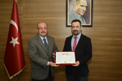 Denizli'de Yılın Doktorlarına Ödül