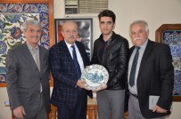 AHMET YILDIRIM - Kur'an-I Kerim Okumada Bursa Birincisi İznik'ten