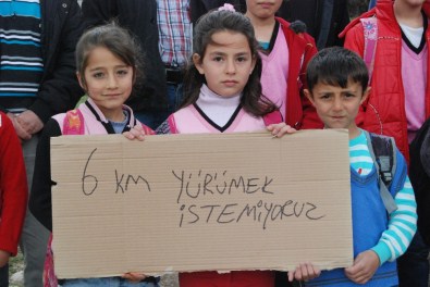 'Okula Giderken Korku Filmi İzlemiş Gibi Korkuyoruz'