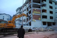 Tedbirsiz Yıkımı Zabıta Durdurdu