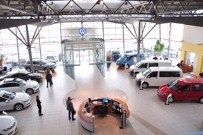 SİNEMA SALONU - Avek Otomotiv Çanakkale'de Açılıyor