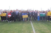 Genç Kızlar Futbol Turnuvası Tavşanlı'da Başladı