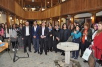 MÜNEVVER - Otantik Nakışlar Göz Kamaştırdı