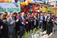 Korkuteli'de Vatandaşlara Ücretsiz Fidan Dağıtıldı