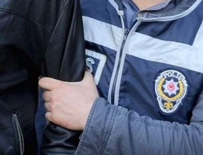 Para karşılığı öğretmen atayan çete çökertildi