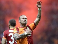 WESLEY SNEIJDER - Sneijder, Galatasaray'dan ayrılmak istemiyor