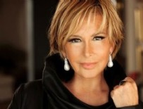 FİLİZ AKIN - Usta oyuncu hastaneye kaldırıldı