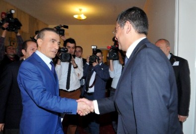 AK Parti'den CHP'ye Dokunulmazlık Teklifi