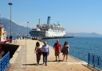GÜNEY KıBRıS - Alanya'ya Kruvaziyer İle Bin 287 Turist Geldi