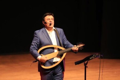 Coşkun Sabah Açıklaması 'Bizim Zamanımızda Bugünkü Gibi Bir Medya Olsaydı, Heykelimizi Dikerlerdi'