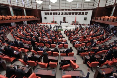 Meclis'te 'Tahir Elçi' Gerginliği