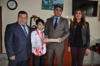 ASLI ÇAKIR ALPTEKİN - Milli Sporcu Yıldırım Ödüllendirildi