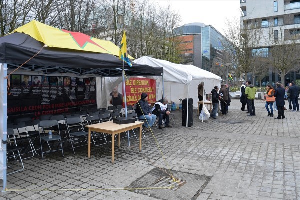 Brüksel'de terör örgütü PKK'nın çadırı kaldırıldı