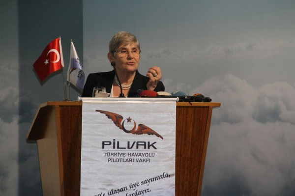 Canan Karatay'dan pilotlara zeytin tavsiyesi