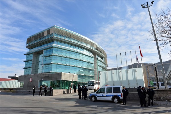 Kayseri'de paralel yapı operasyonu