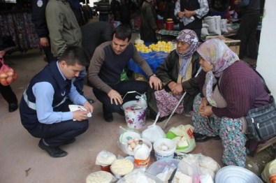 Balya'da Başkan Kılıç Pazarcıları Ziyaret Etti