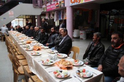 Esnaf Buluşmaları Devam Ediyor