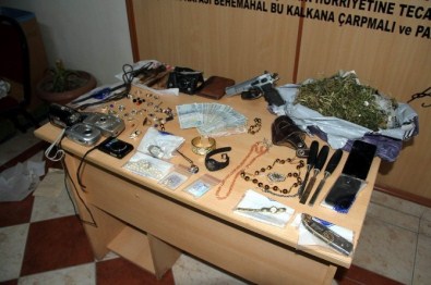 Nevşehir'de Hırsızlar Yakayı Ele Verdi