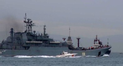 O Rus Gemisi Bir Kez Daha Geçti