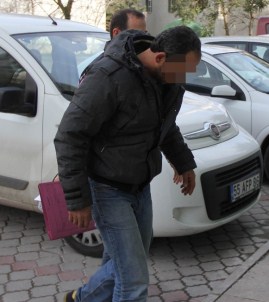 Otomobilinde Bin 521 Paket Kaçak Sigarayla Yakalandı