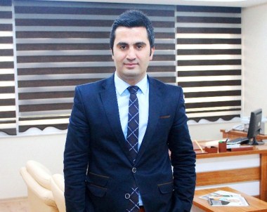 Sevinç Açıklaması 'Darbe Anayasasıyla Yönetilmek Utanç Verici'