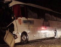 Antalya'da yolcu otobüsü devrildi: 10 yaralı