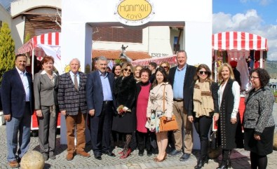 Aydın'da 'Hanımeli Köyü' Açıldı