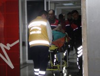 Dur İhtarına Uymayan Sürücü Yunus Polislerine Çarptı Açıklaması 2 Polis Yaralı