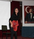 Erkeğin Kadına Şiddeti Tiyatro İle Anlatıldı