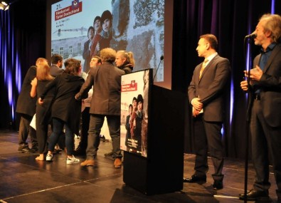 Kadir İnanır'ın Katıldığı Törende Olay